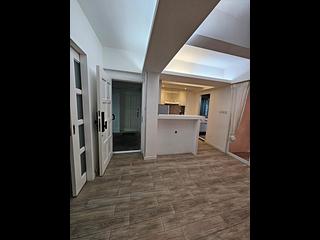Central - 37, Peel Street 04