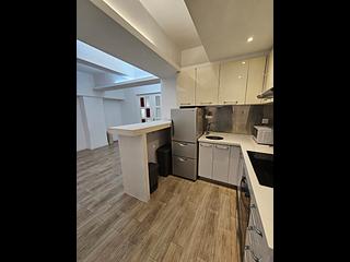 Central - 37, Peel Street 08