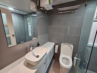 Central - 37, Peel Street 10