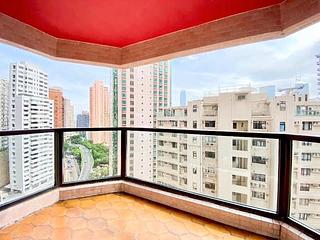 Mid Levels Central - Estoril Court Block 1 02