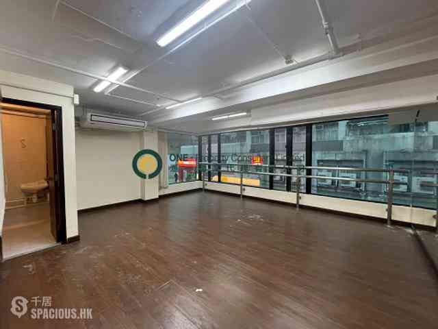 Sai Ying Pun - Fung King Court 01