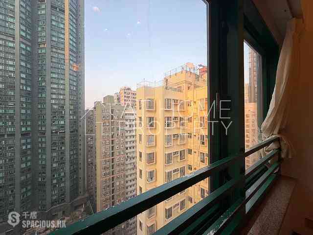 Kennedy Town - Shun Cheong Building 08