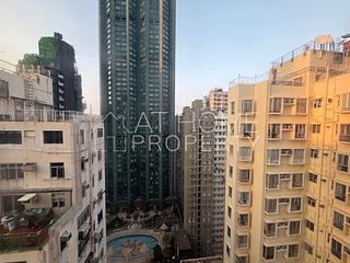 Kennedy Town - Shun Cheong Building 09