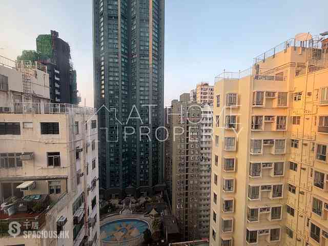 Kennedy Town - Shun Cheong Building 09