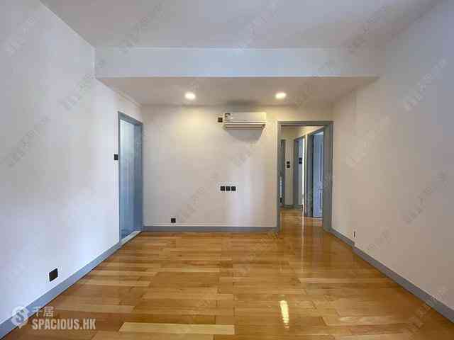 Causeway Bay - Elizabeth House Block A 03