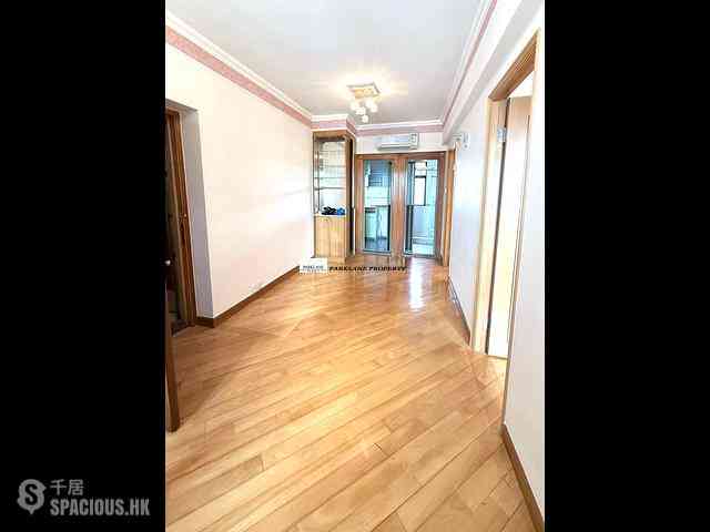 Tai Hang - Kanfield Mansion 02