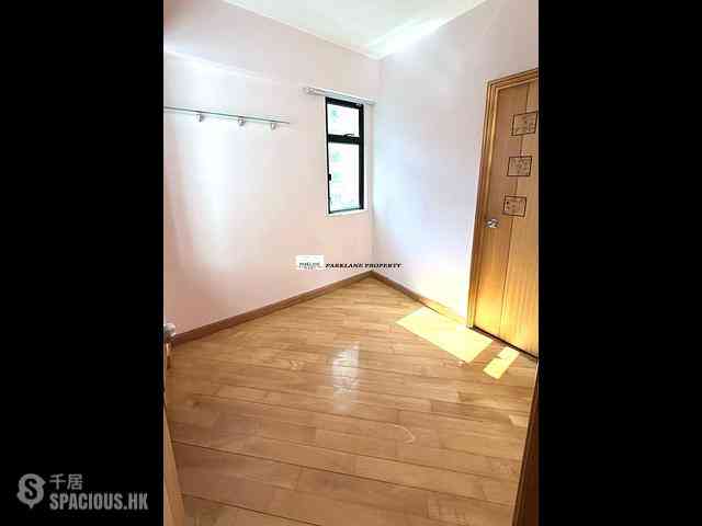 Tai Hang - Kanfield Mansion 04