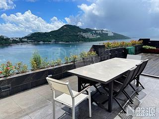 Chung Hom Kok - Cypresswaver Villas Block B 02