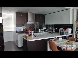 Chung Hom Kok - Cypresswaver Villas Block B 04