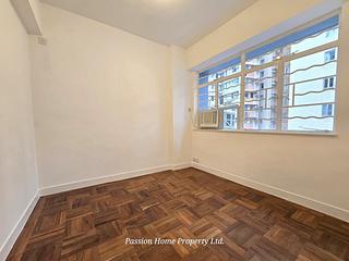 Happy Valley - 10-12, Shan Kwong Road 06