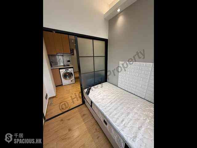 Tsim Sha Tsui - Comfort Building 05