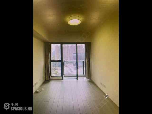 Tseung Kwan O - The Wings IIIA Block 3A 01