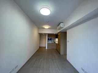 Tseung Kwan O - The Wings IIIA Block 3A 05