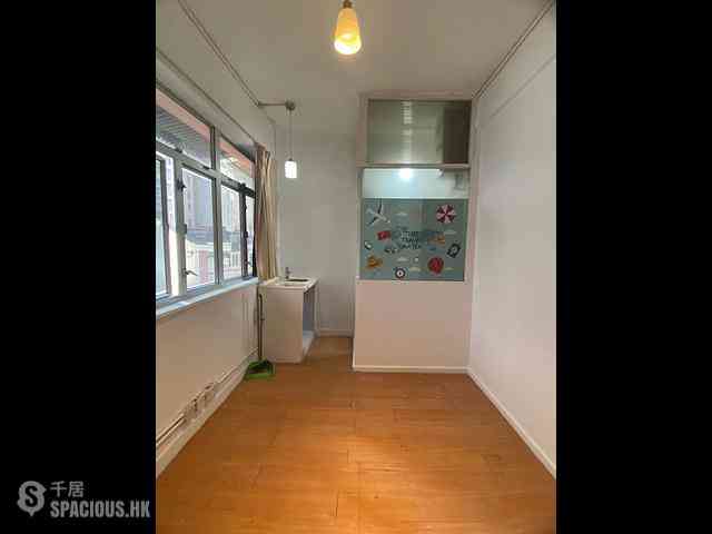 Causeway Bay - 521, Lockhart Road 02