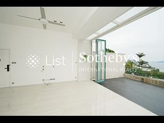 Clear Water Bay - Little Palm Villa 04