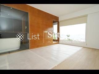 Clear Water Bay - Little Palm Villa 05