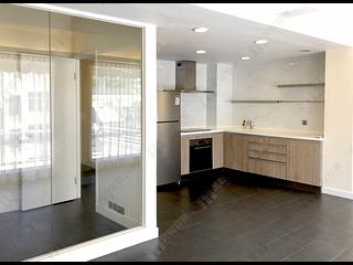 Mid Levels West - 56, Bonham Road 10