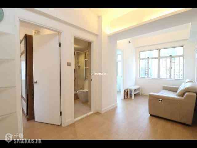 Wan Chai - Chiu Hin Mansion 01
