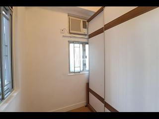 Wan Chai - Chiu Hin Mansion 03