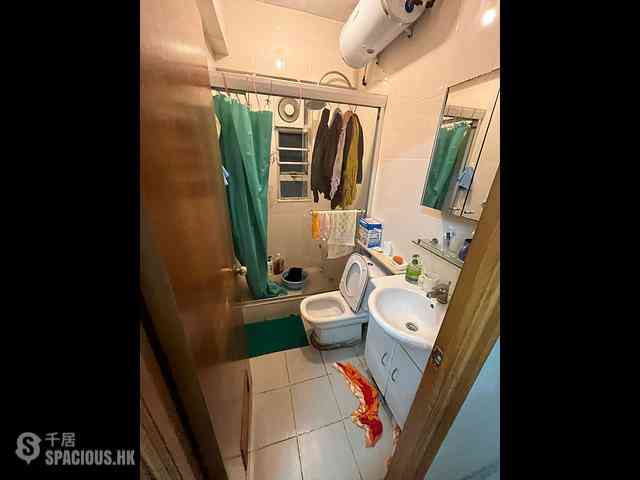 Kennedy Town - Sincere Western House 01