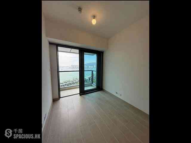 Tuen Mun - Gold Coast Bay Phase 2 The Reserve 02
