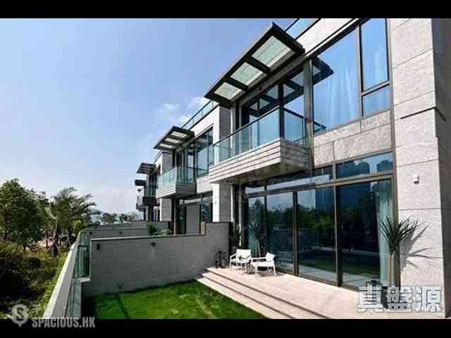 Tseung Kwan O - Monterey 03