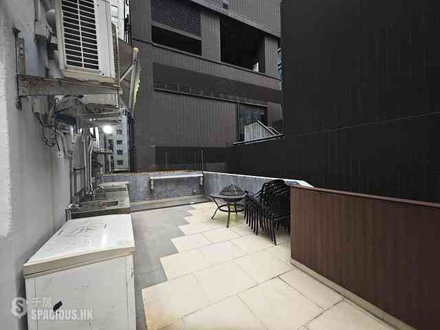 North Point - Kin Yip Mansion 04