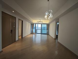 North Point - Victoria Harbour Phase 1B Tower 1 04