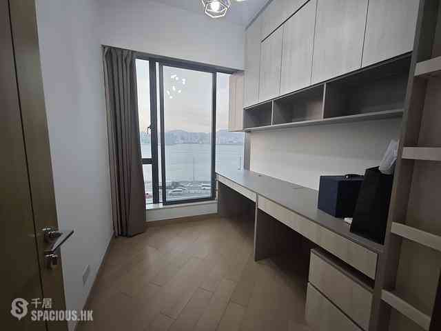 North Point - Victoria Harbour Phase 1B Tower 1 08