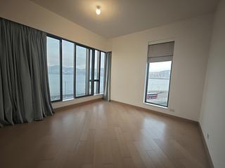 North Point - Victoria Harbour Phase 1B Tower 1 09