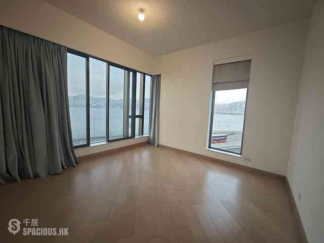 North Point - Victoria Harbour Phase 1B Tower 1 09