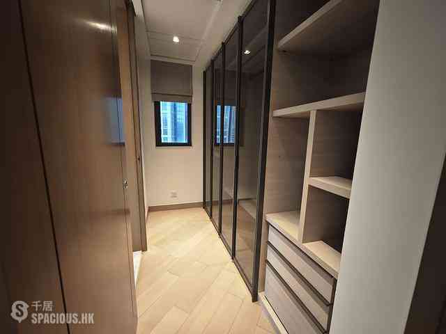 North Point - Victoria Harbour Phase 1B Tower 1 10