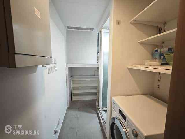 North Point - Victoria Harbour Phase 1B Tower 1 13