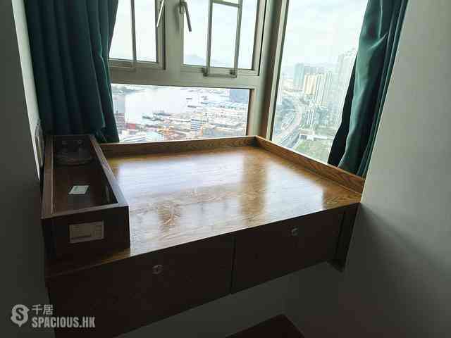 Tai Kok Tsui - The Hermitage Block 7 03