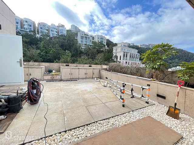 The Peak - Altadena House 05