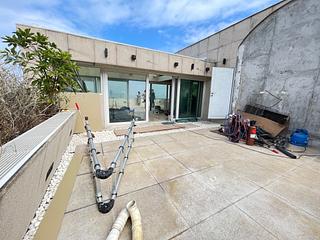 The Peak - Altadena House 06