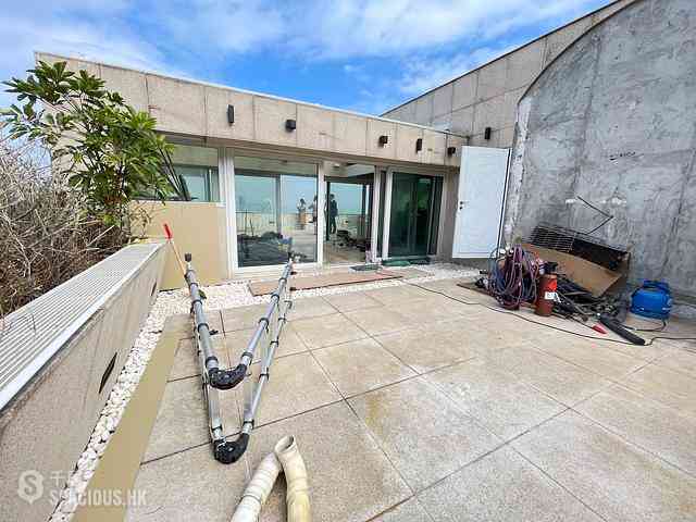 The Peak - Altadena House 06