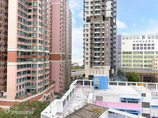 Shau Kei Wan - Le Riviera 22