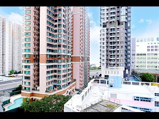 Shau Kei Wan - Le Riviera 32