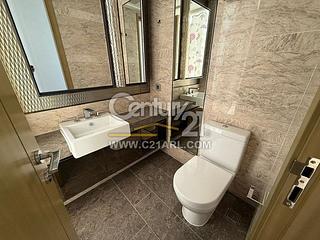North Point - Victoria Harbour Phase 1B Tower 3 07