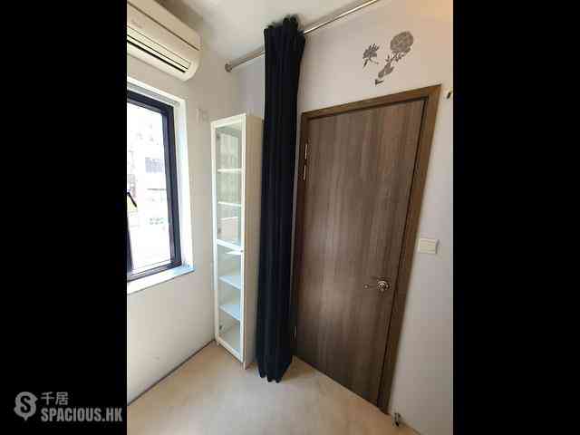 Wan Chai - Sing Kong Building 06