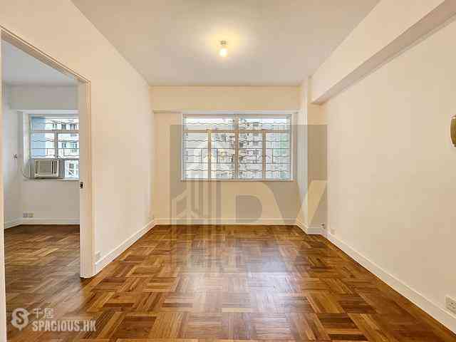 Happy Valley - 10-12, Shan Kwong Road 03