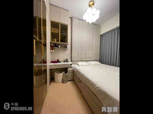 Cheung Sha Wan - Grand Victoria 02