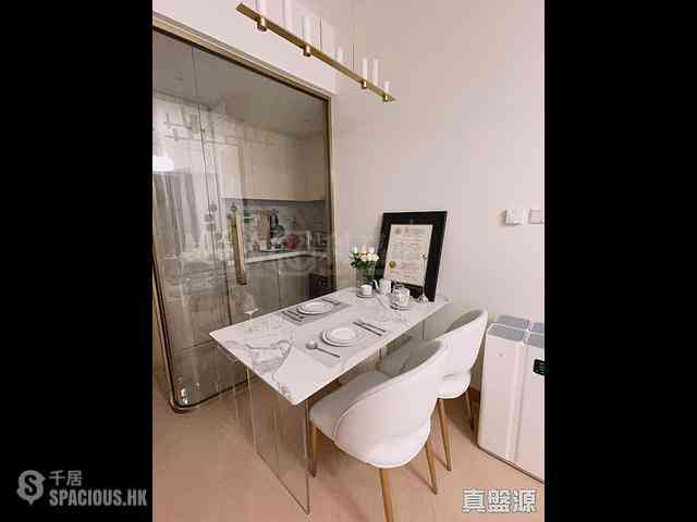 Cheung Sha Wan - Grand Victoria 03