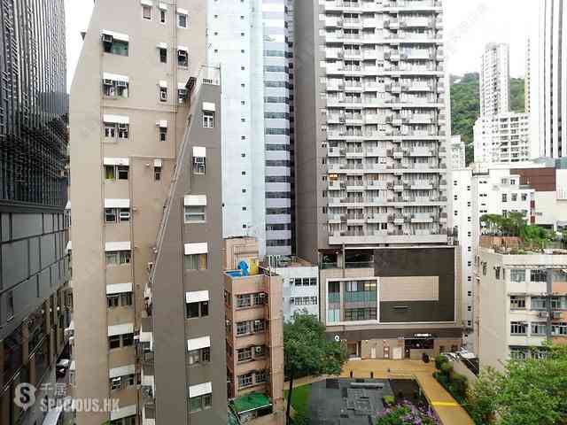 Wan Chai - The Avenue Phase 1 Block 5 01