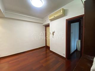 Sai Ying Pun - Kam Fung Mansion 03