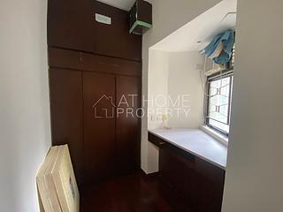 Sai Ying Pun - Kam Fung Mansion 05