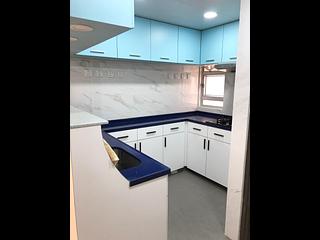 Lai Chi Kok - Mei Foo Sun Chuen Phase 5 05