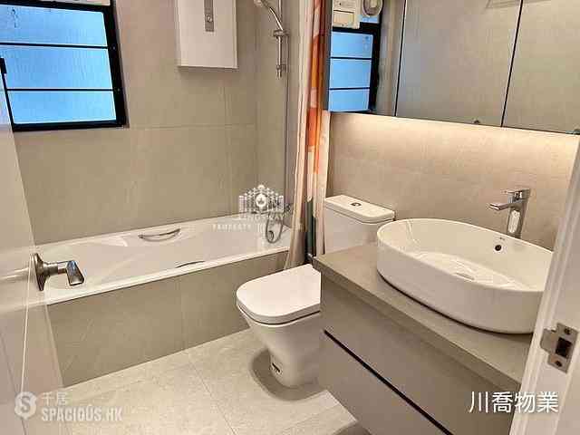 Sai Wan Ho - Grand Promenade Block 3 07