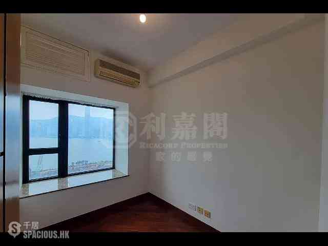 West Kowloon - The Arch Sky Tower (Block 1) 06